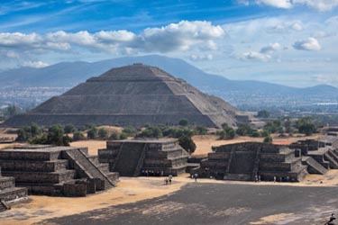 Teotihucan wird in Rahmen eines Tagesausflug von Mexiko Stadt währen der Gay Reise Mexiko besichtigt.